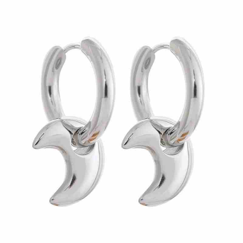 18k Moon Earrings - Image 5