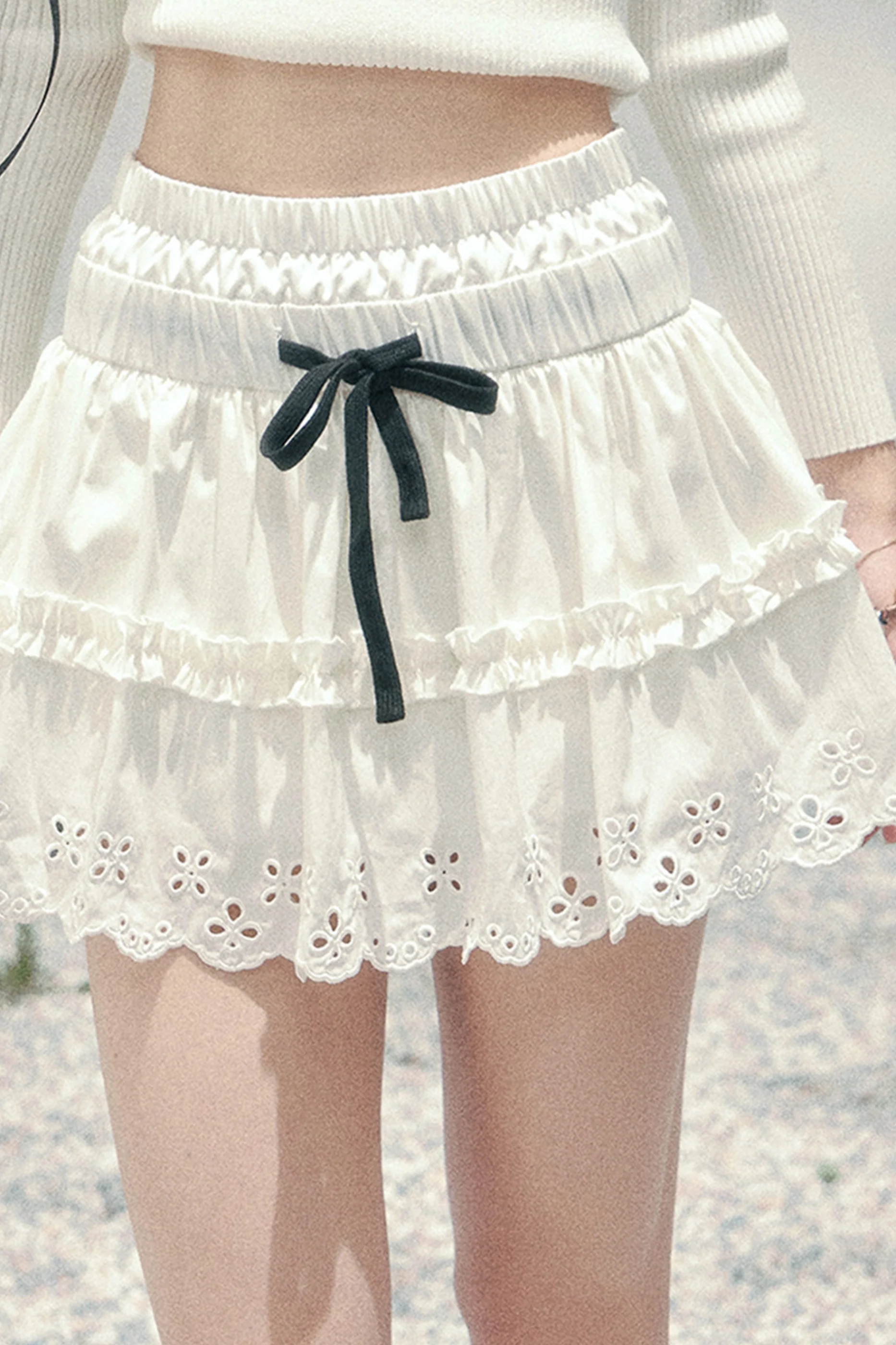 Lace Sweet Tiered Puffy Skirt - Image 3