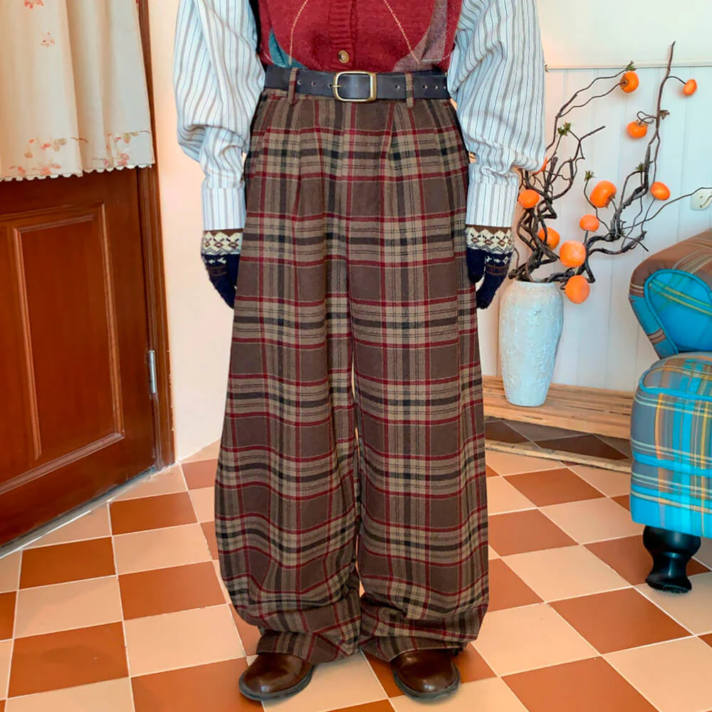 Academia Vintage Plaid Trousers - Image 6