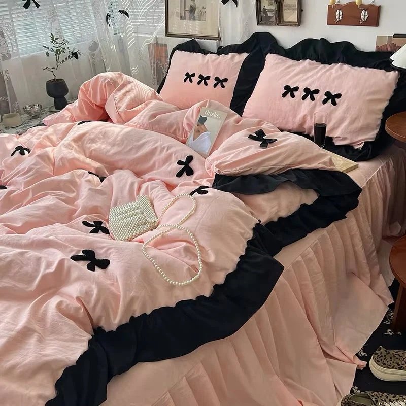 Aesthetic Pink Bedding Set with Bow - Image 15