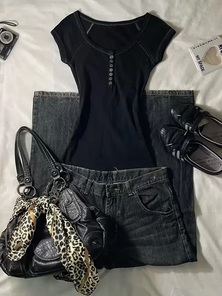 American retro black T-shirt