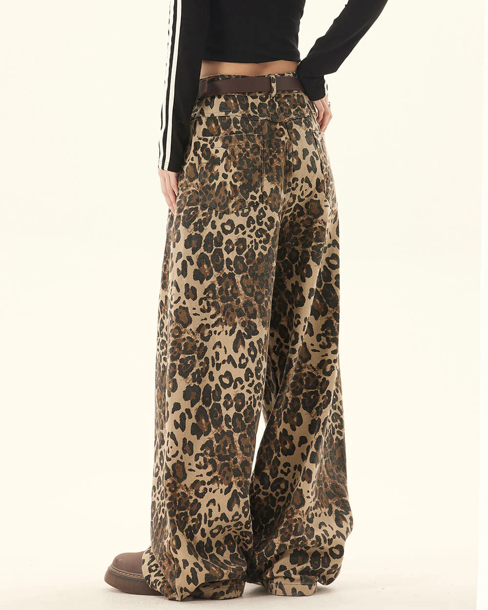Animal Instincts Leopard Print Wide-Leg Pants - Image 5