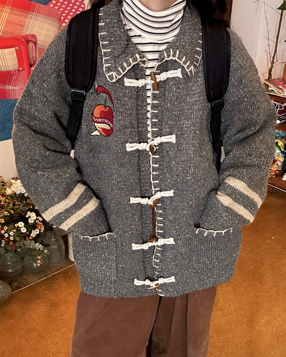 Apple Embroidery Grey Cardigan - Image 3