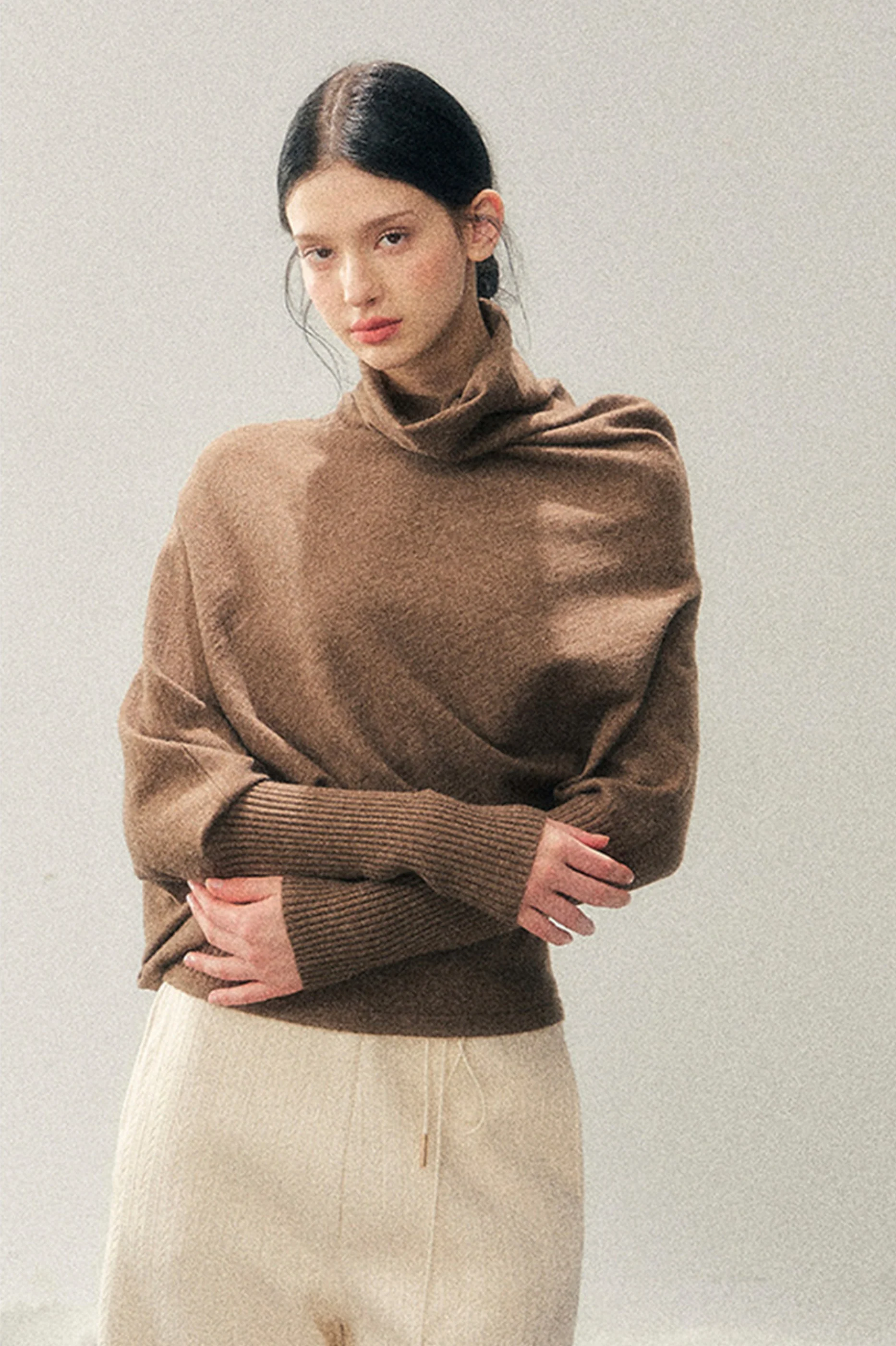 Chic Edgy Knit Sweater - Image 13