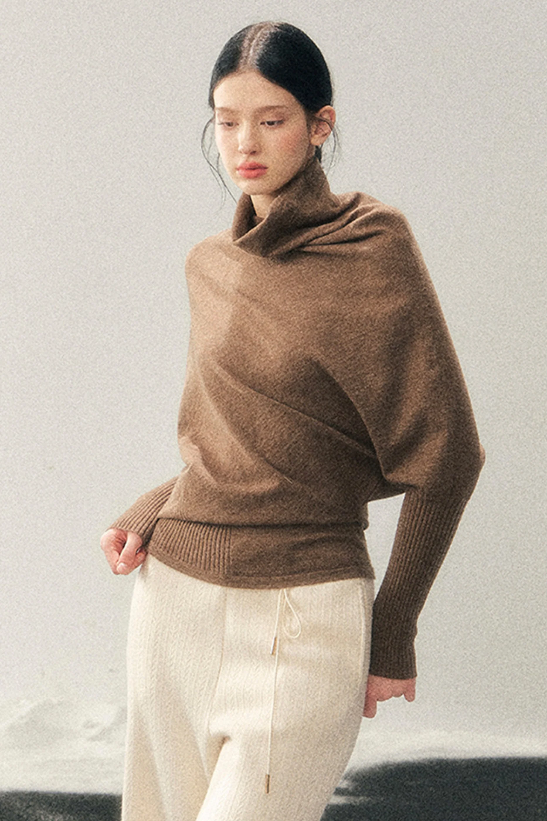 Chic Edgy Knit Sweater - Image 14