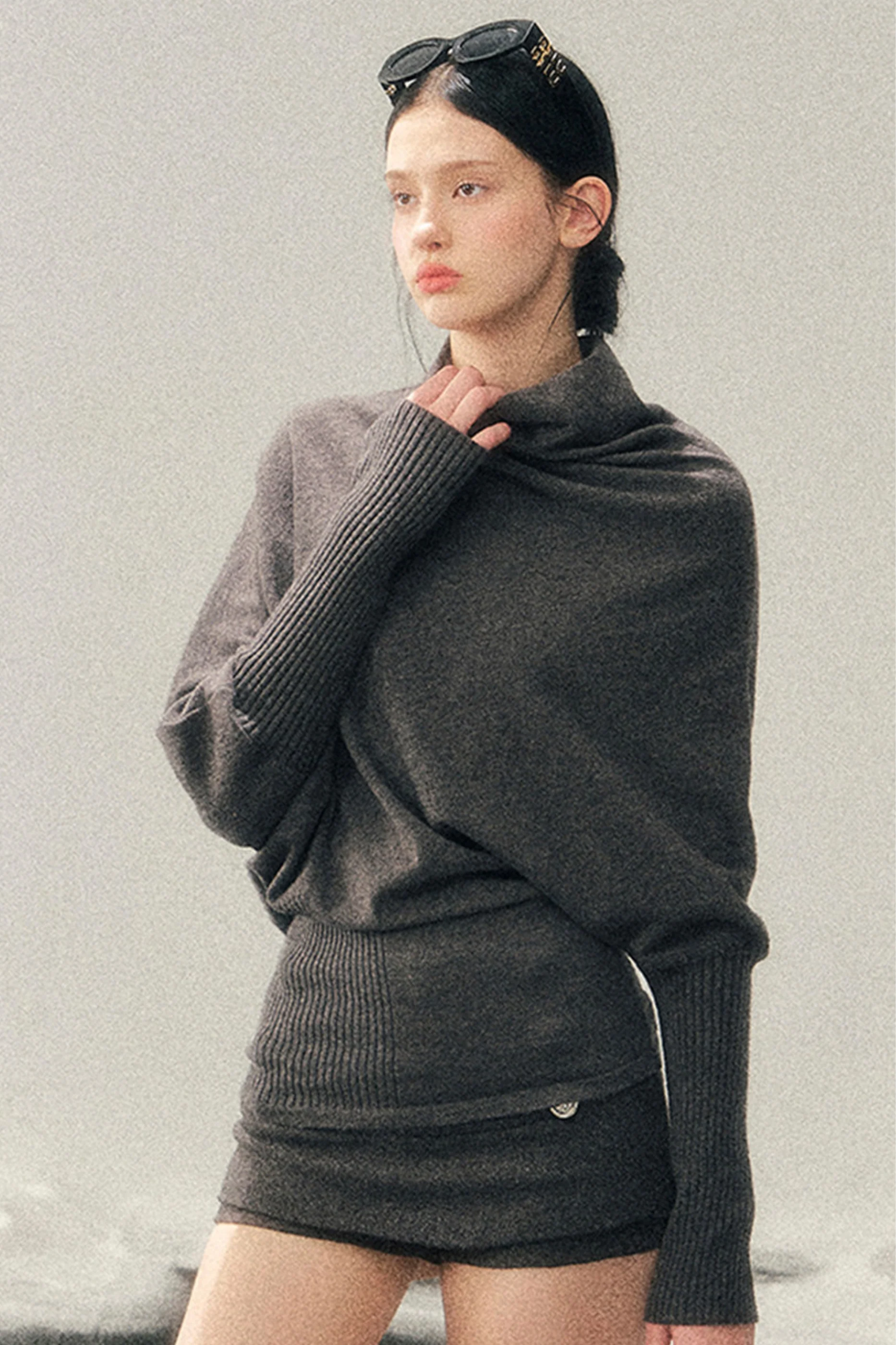 Chic Edgy Knit Sweater - Image 16