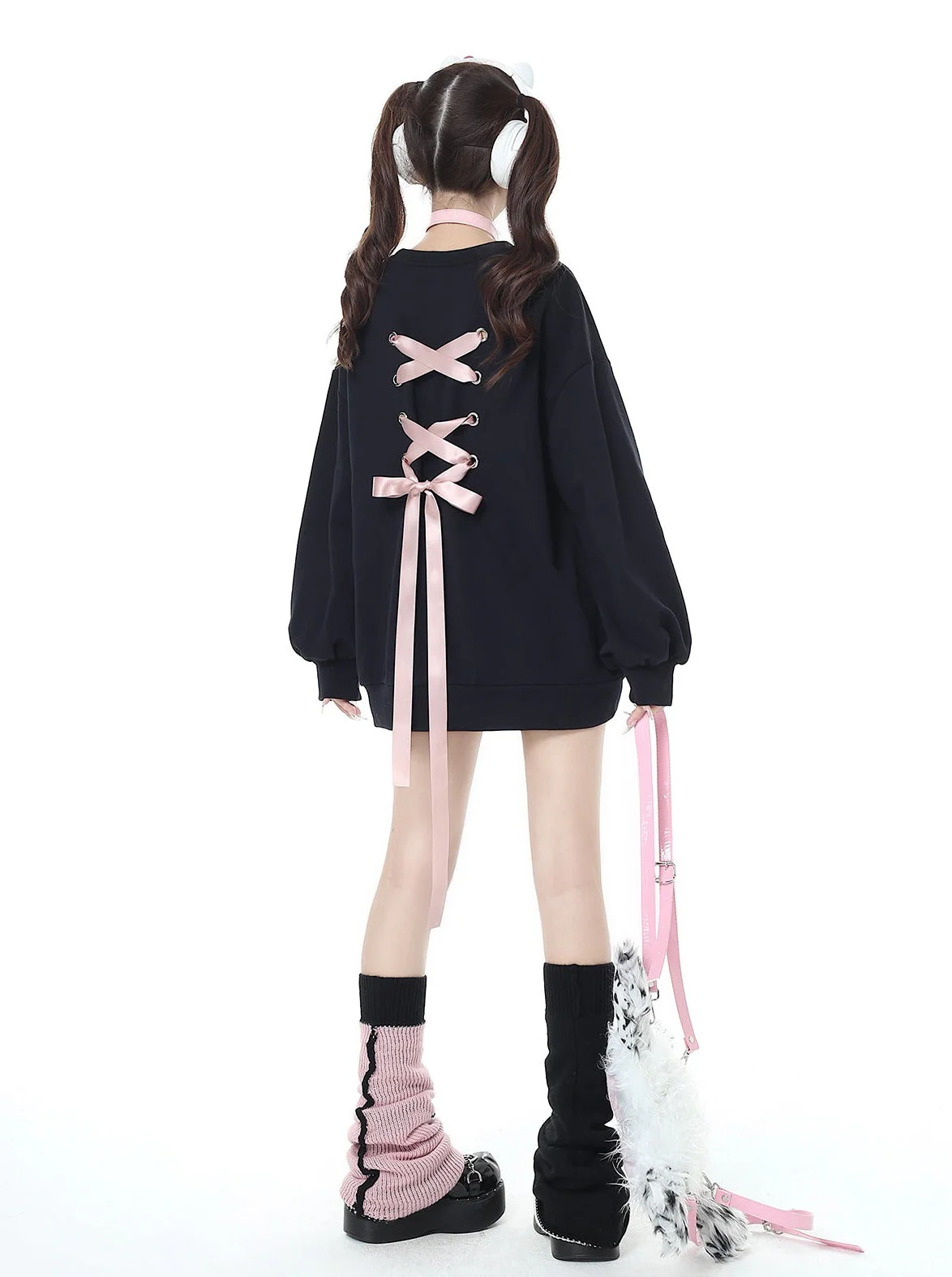Back racing up ribbon oversized sweatshirt - Image 11