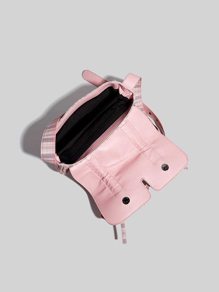 Ballet Style Bow Crossbody Bag - Image 3