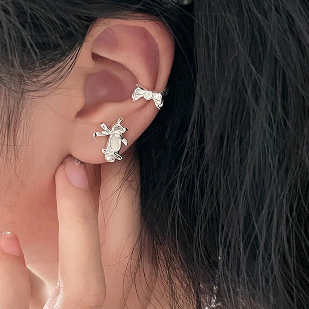 Balletcore Aesthetic Stud Earrings - Image 3