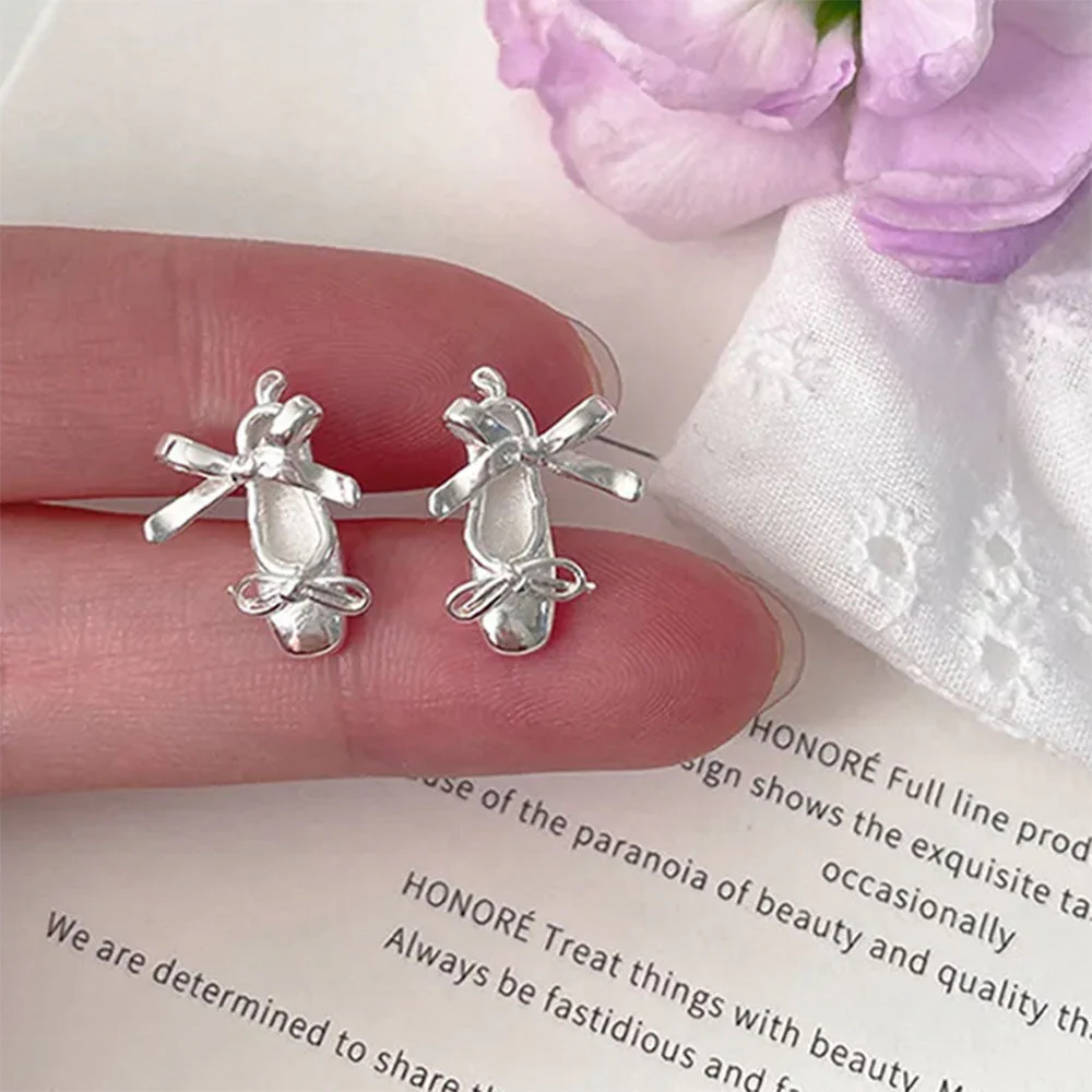 Balletcore Aesthetic Stud Earrings - Image 4