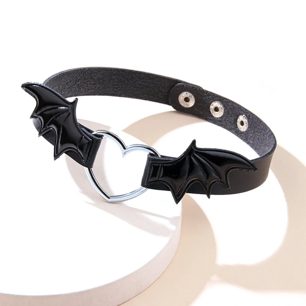Bat Winged Collar - Image 6