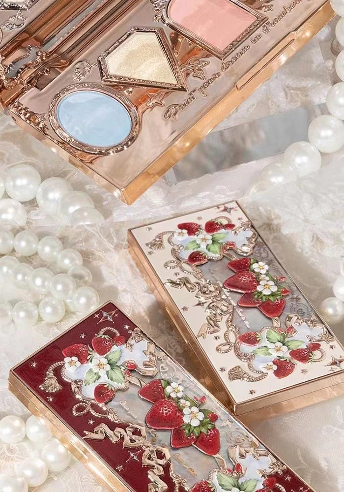 Berry Angelic Eyeshadow Palette - Image 5