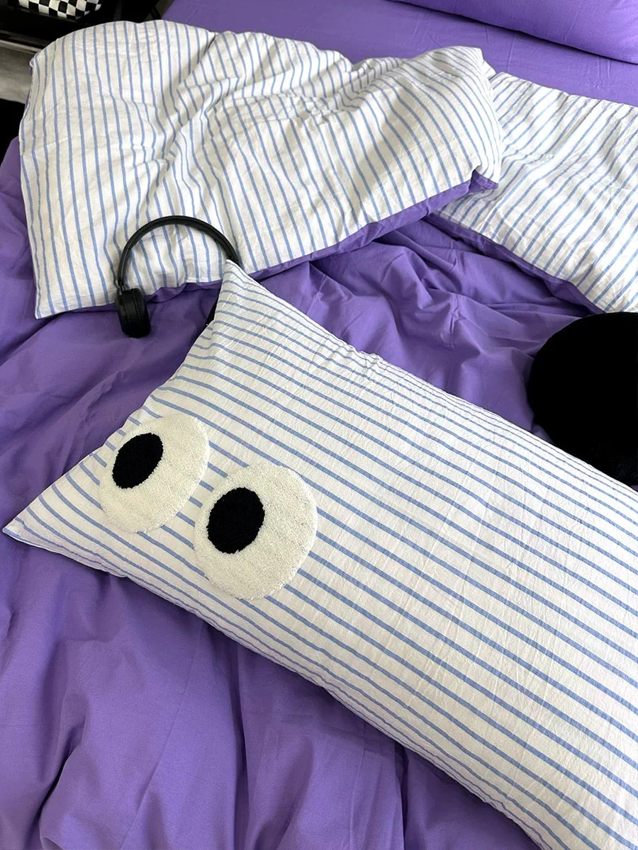 Big Eyes Bedding Set - Image 18