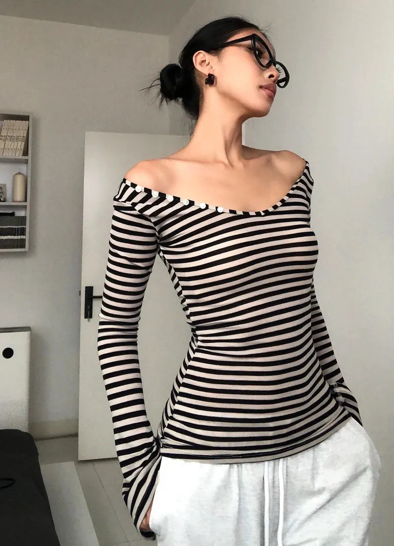 Black & White Striped Top - Image 4
