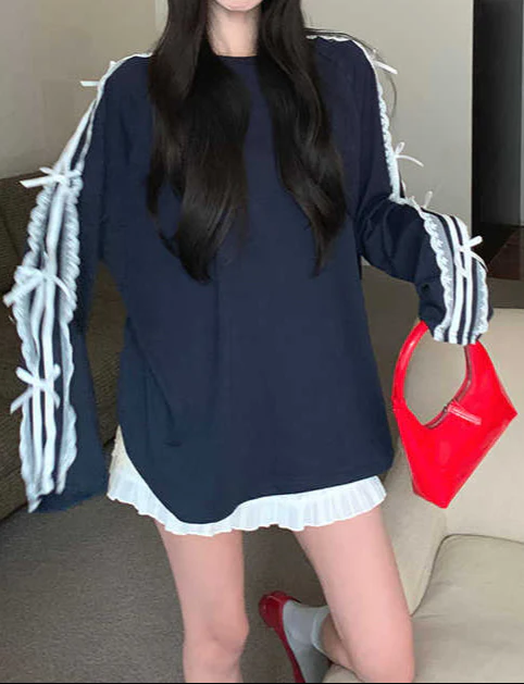 Blokette Aesthetic Bows Sweatshirt - Image 4