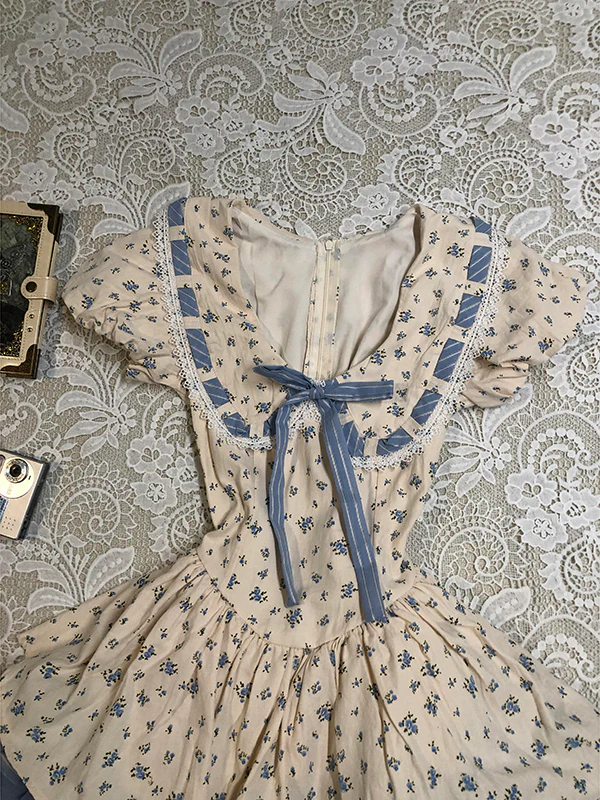 blue bow floral puff sleeve dress - Image 2