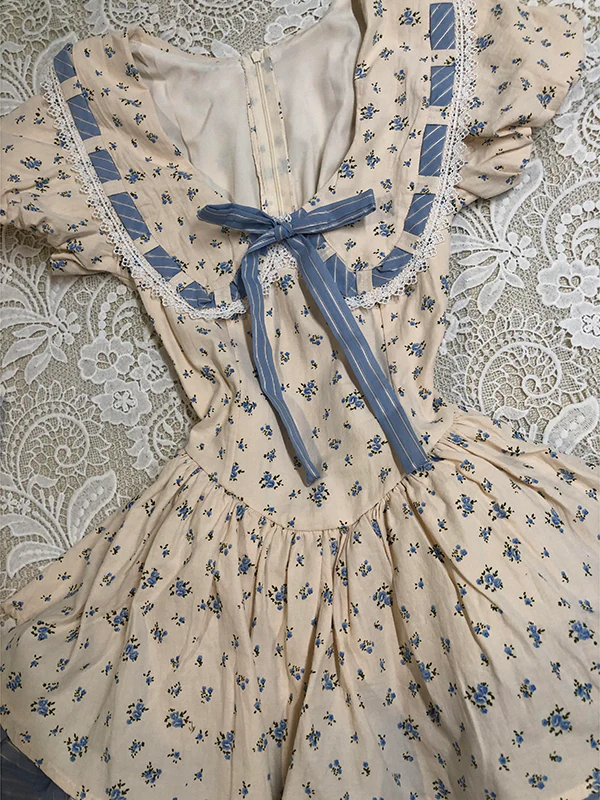 blue bow floral puff sleeve dress - Image 4