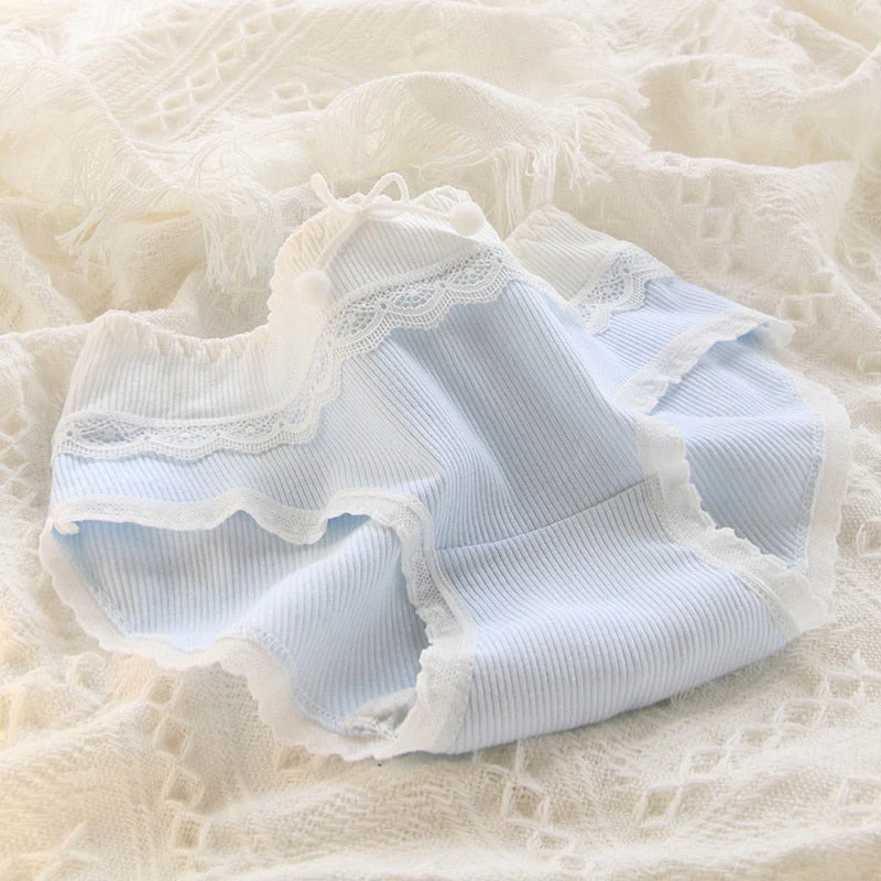 Blue Lace Cotton Sweetheart Undies - Image 4
