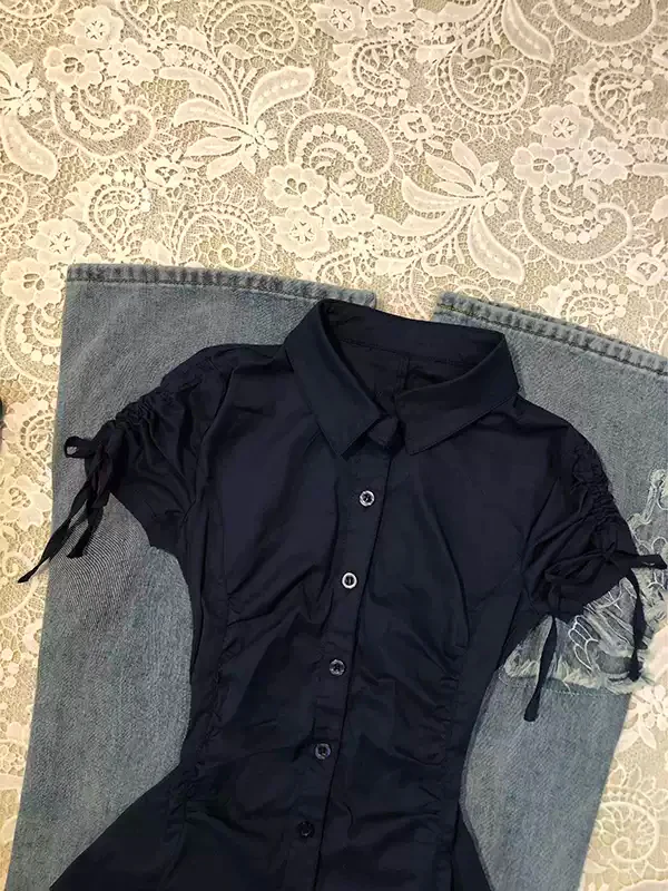 blue waisted short-sleeved shirt - Image 2