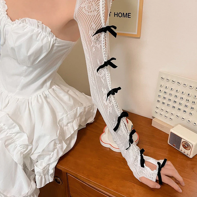 Bow Lace Gloves - Image 3