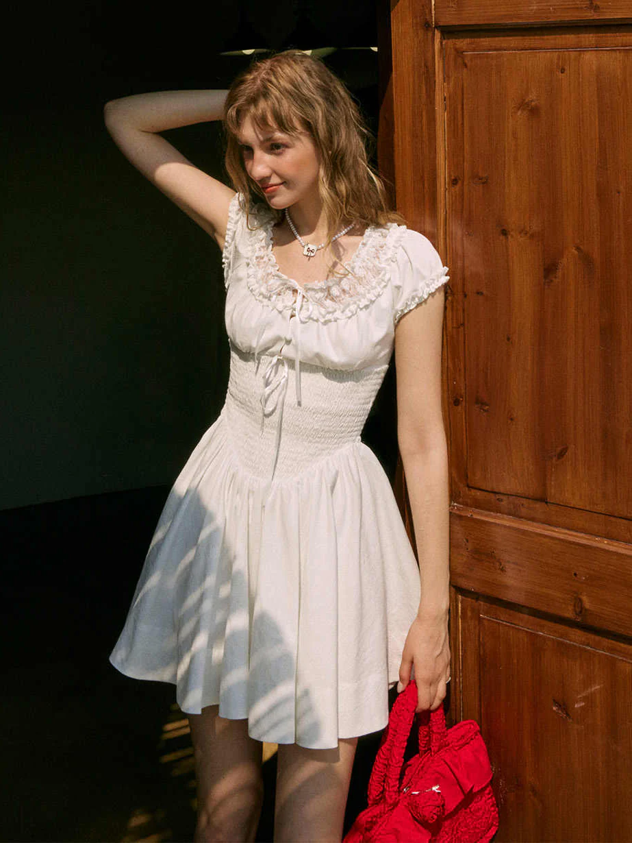 Bow-tie Waist-hugging Lace Dress - Image 2