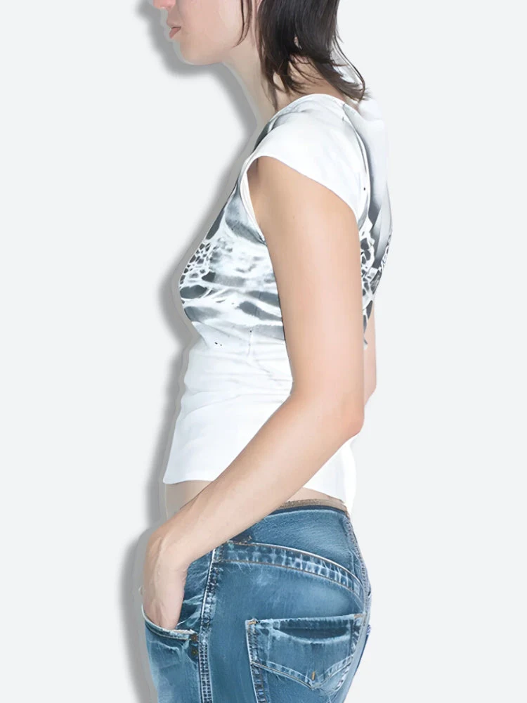 Bra Printed Tee - Image 4