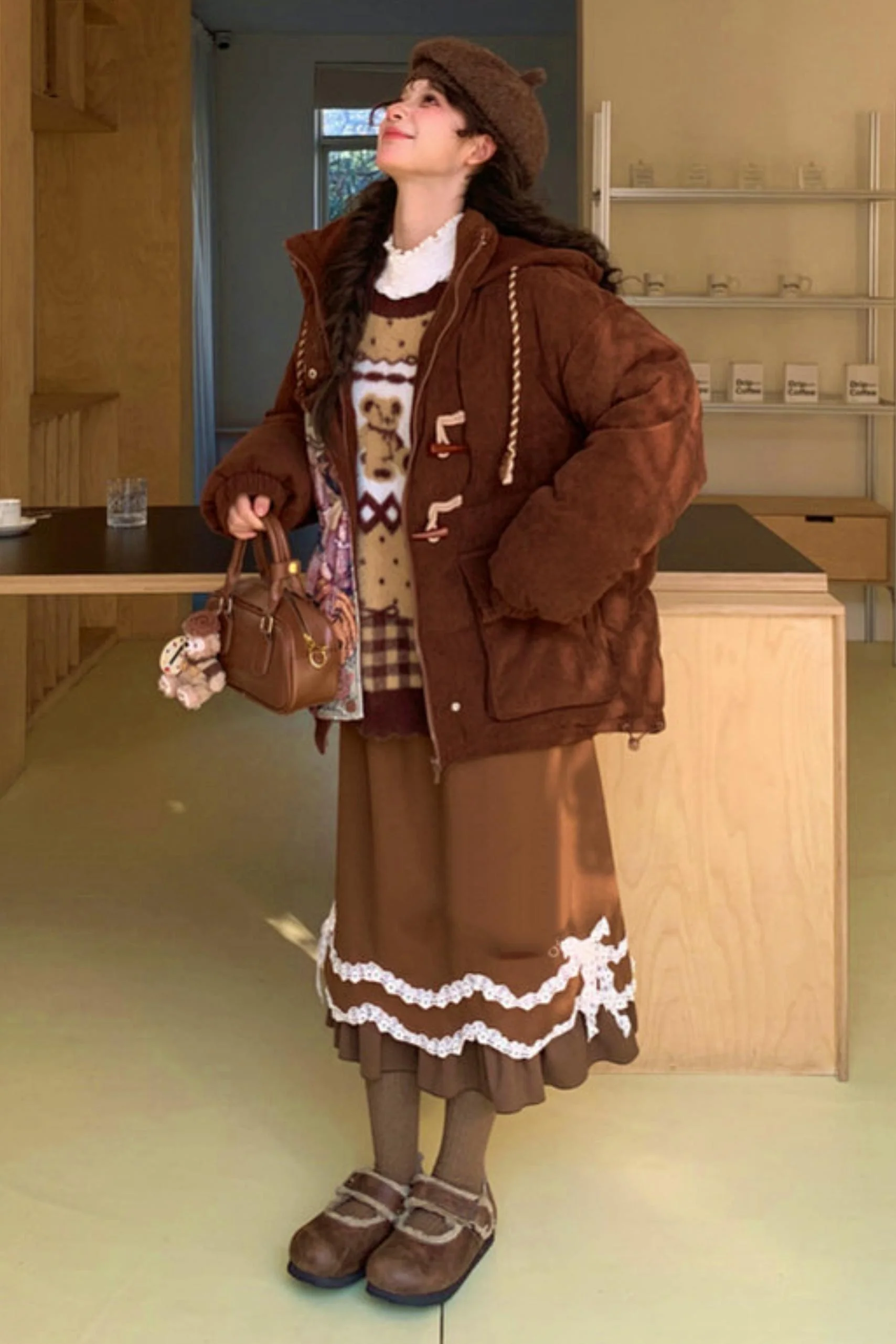 Caramel Lace High Waist Skirt - Image 14