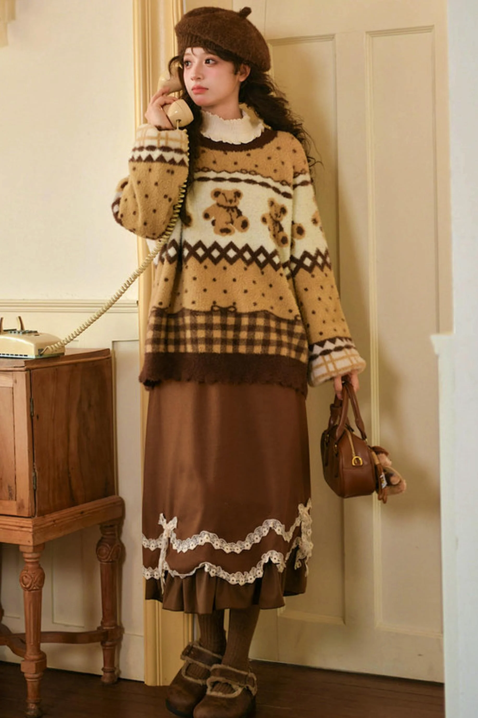 Caramel Lace High Waist Skirt - Image 18