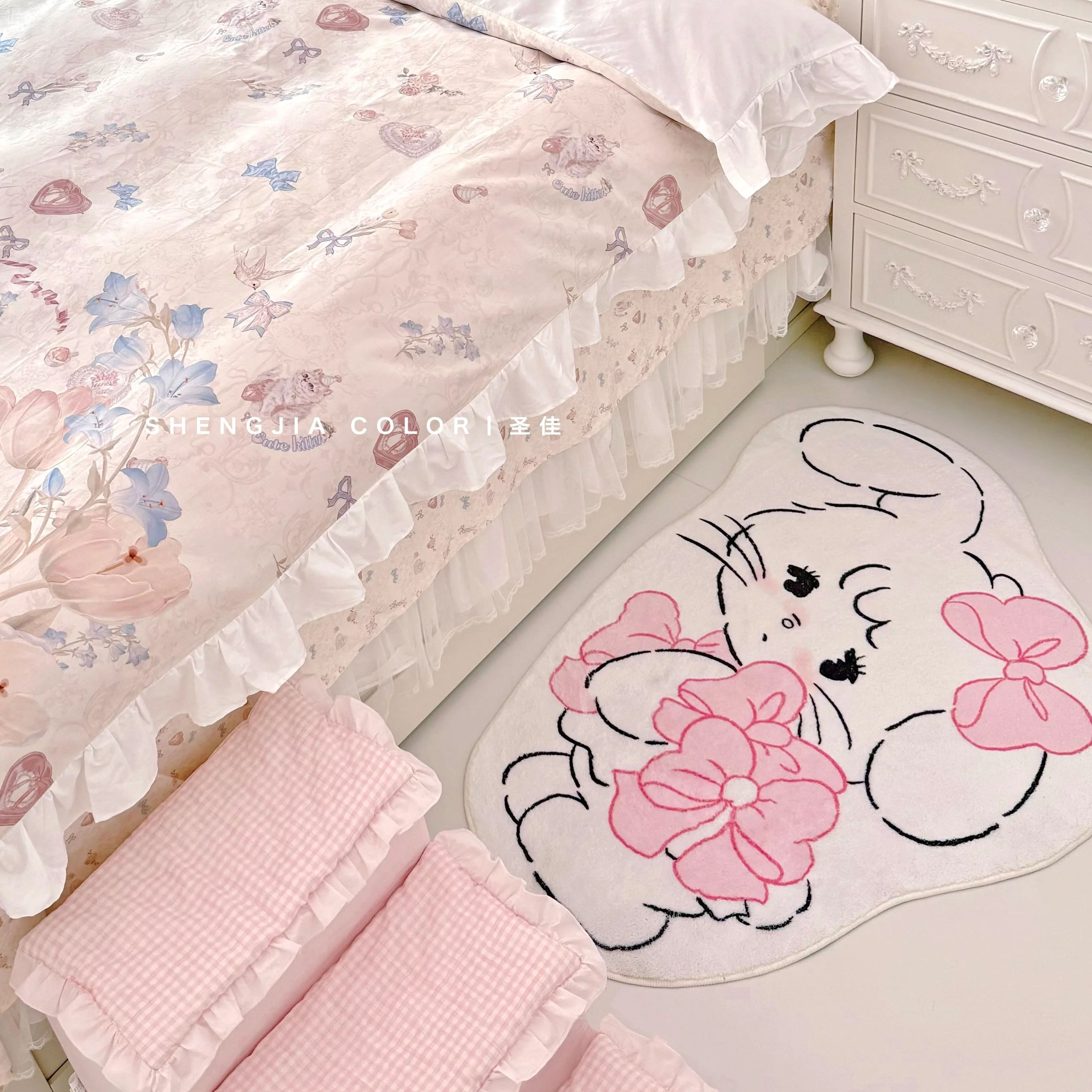 Cartoon cute girl bedroom bedside blanket - Image 4