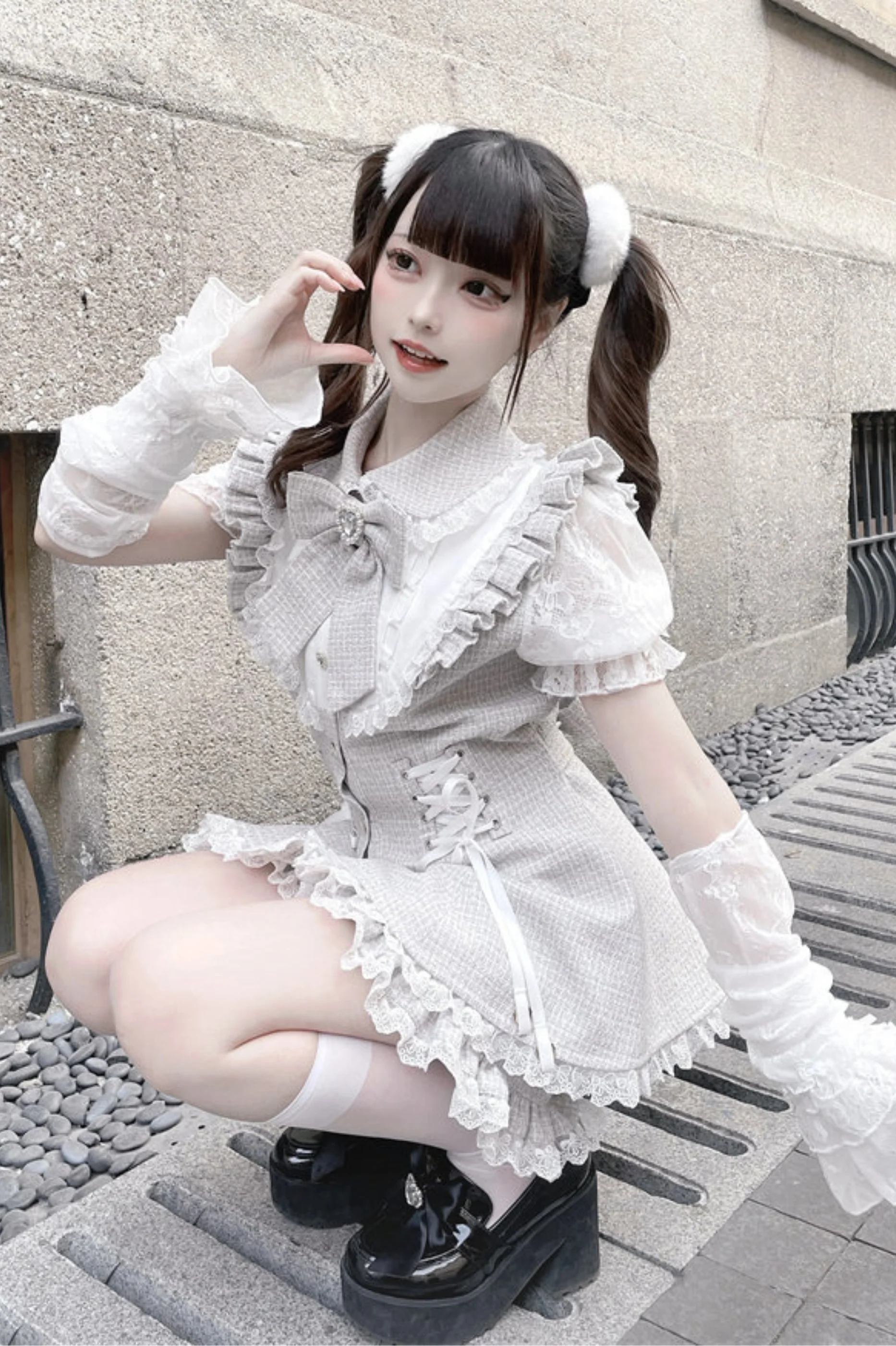 Lace-up Jirai Dress + Shorts + Sleeves + Brooch - Image 3