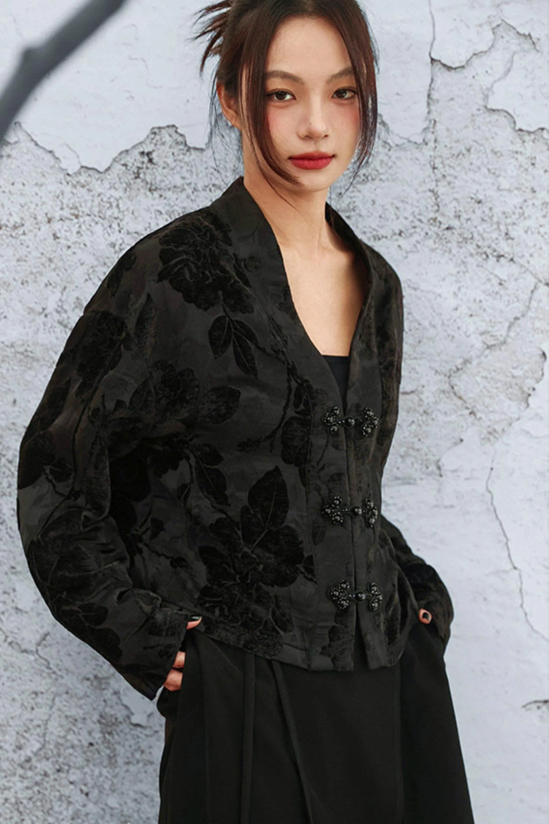 Edgy Jacquard Jacket - Image 12