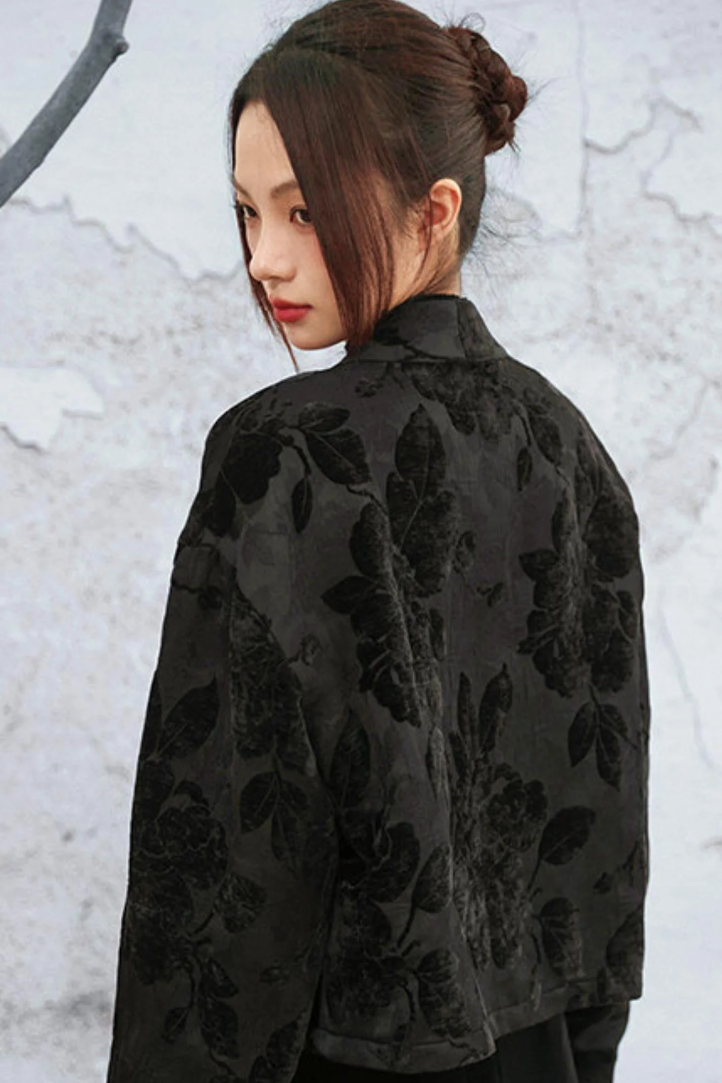 Edgy Jacquard Jacket - Image 15