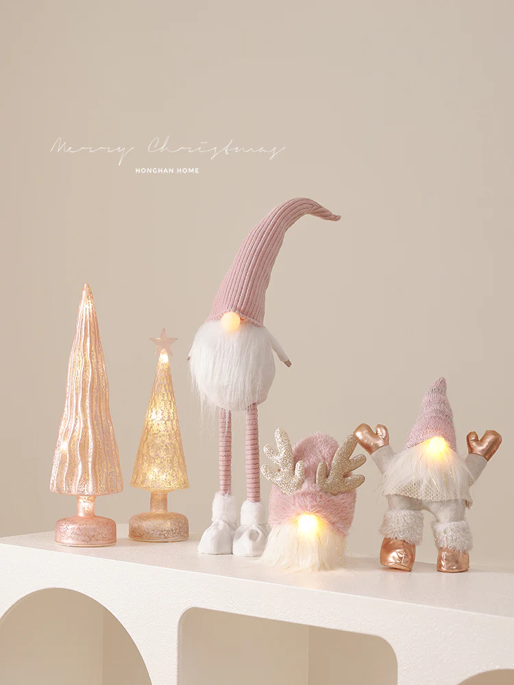 Christmas lights pink cute faceless doll - Image 14