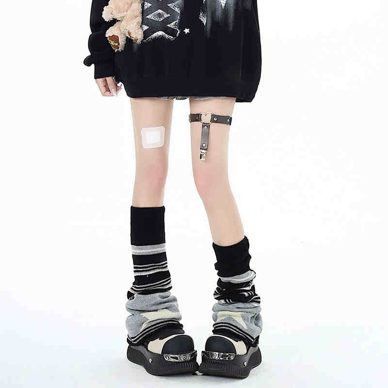 Coffee Y2K Star Stripe Leg Warmer - Image 4