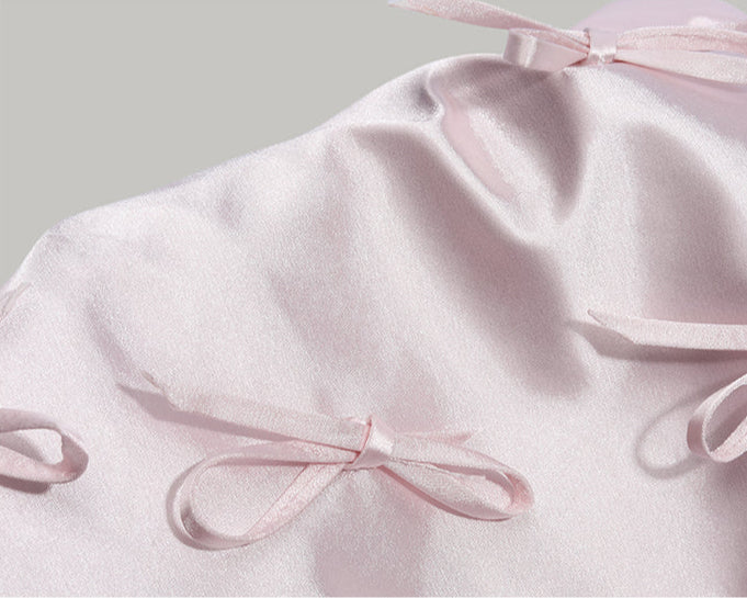 Coquette Bows Pleated Crossbody Bag - Image 4
