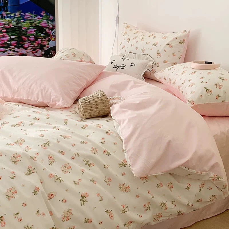 Coquette Floral Bedding Set - Image 3