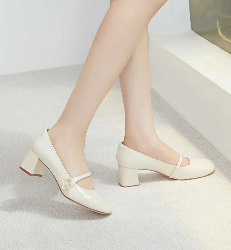 Coquette Gold Flower Mary Jane Shoes - Image 3