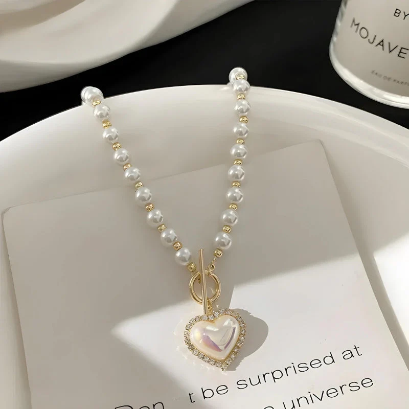 Coquette Heart Pearl Necklace - Image 3