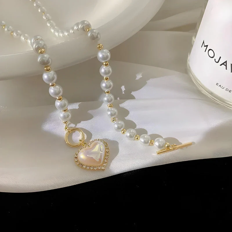 Coquette Heart Pearl Necklace - Image 4