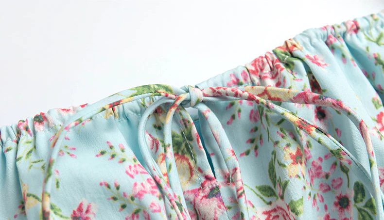 Cottage Floral Puff-sleeved Dress - Image 7