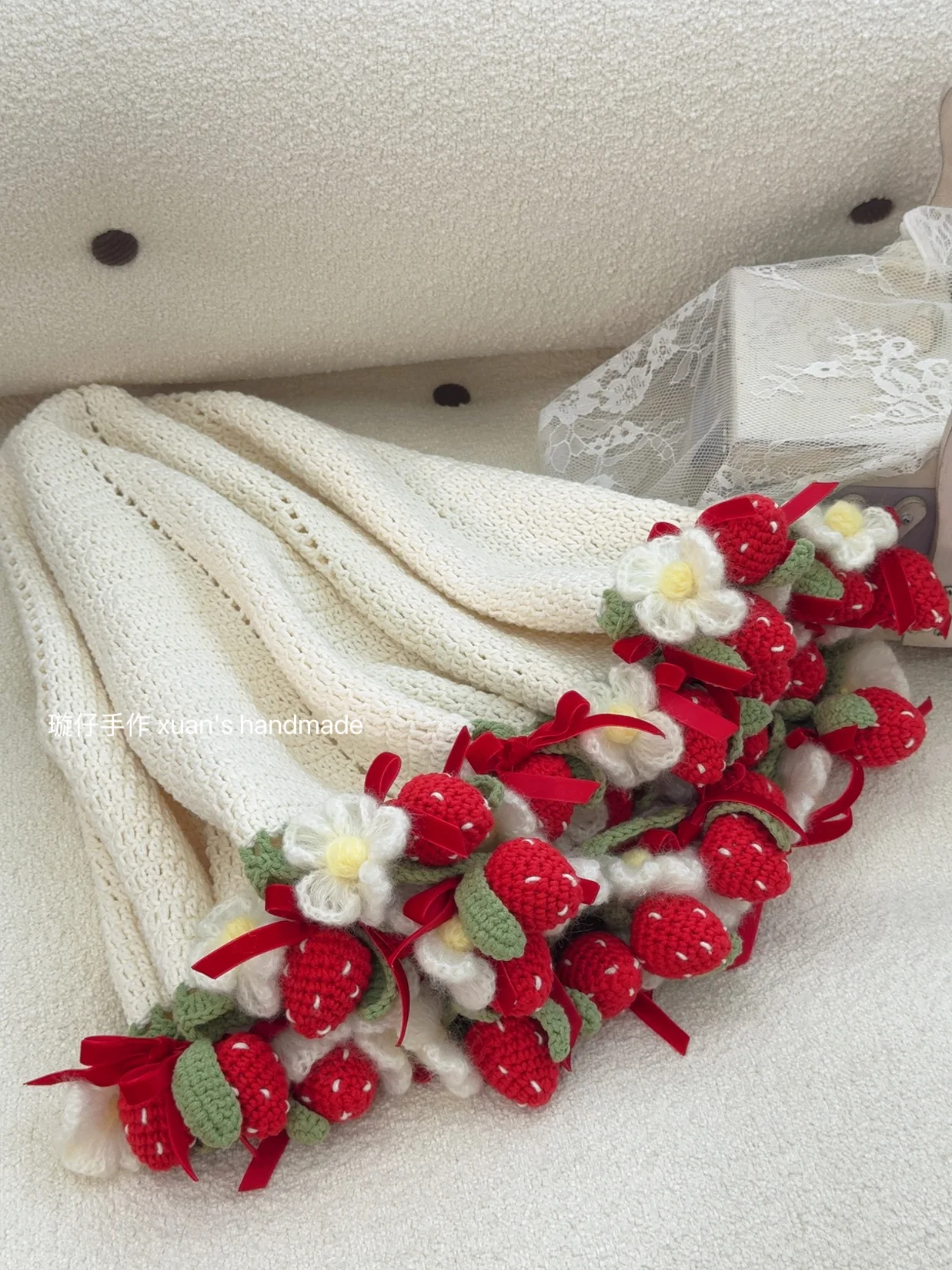 Crochet Handmade DIY Little Berry Blanket - Image 2