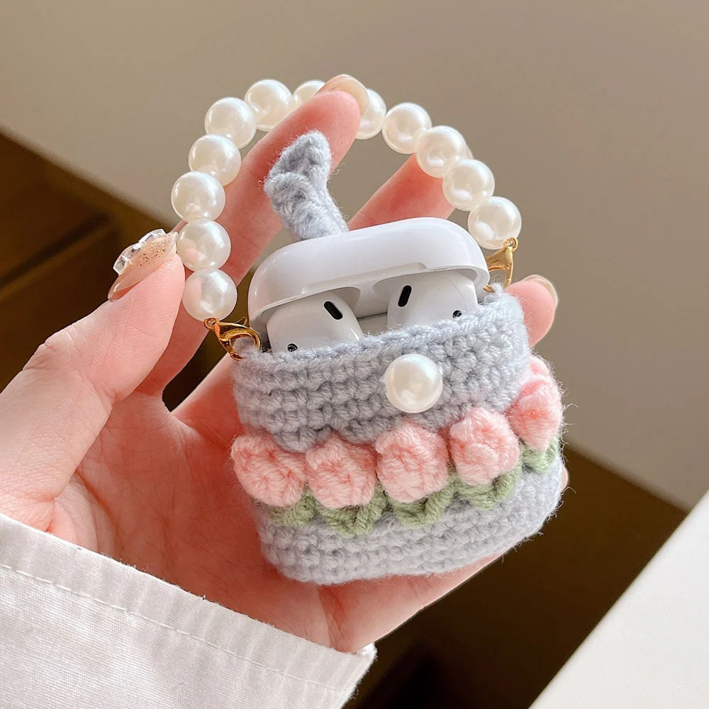 Crochet Tulip Airpods Case - Image 6
