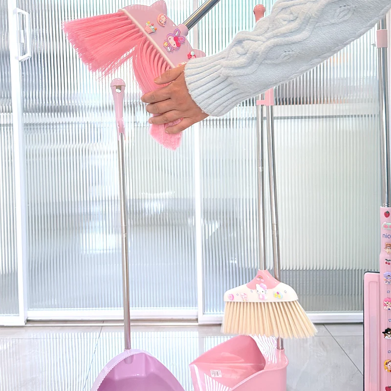 Cute Cartoon Foldable Broom and Dustpan Set - Image 3