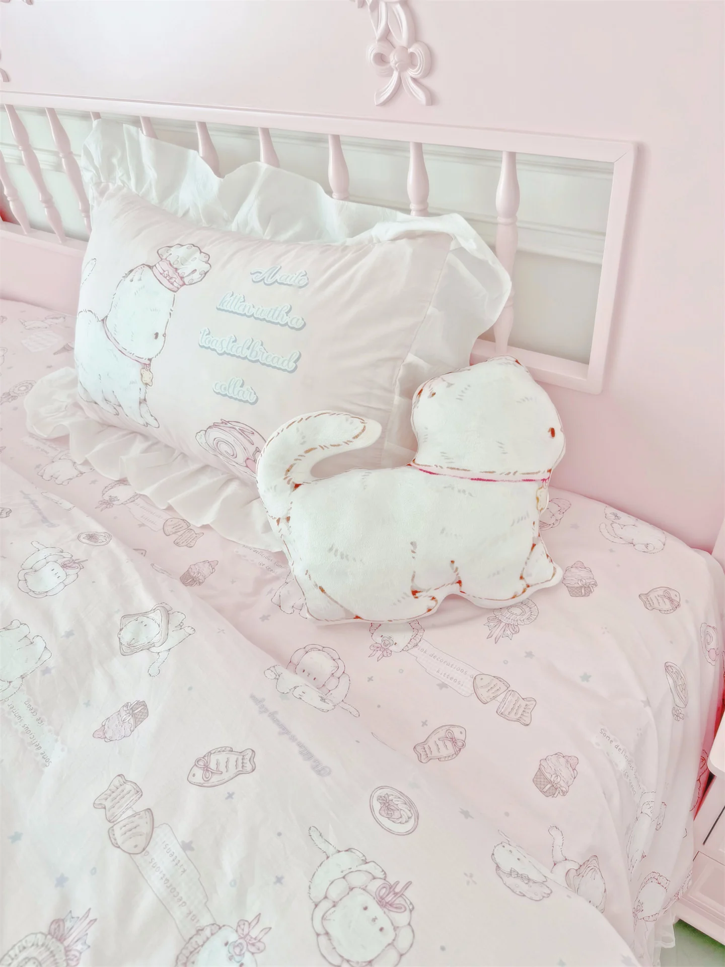 Cute cat girl's quilt cover four-piece set - Image 2
