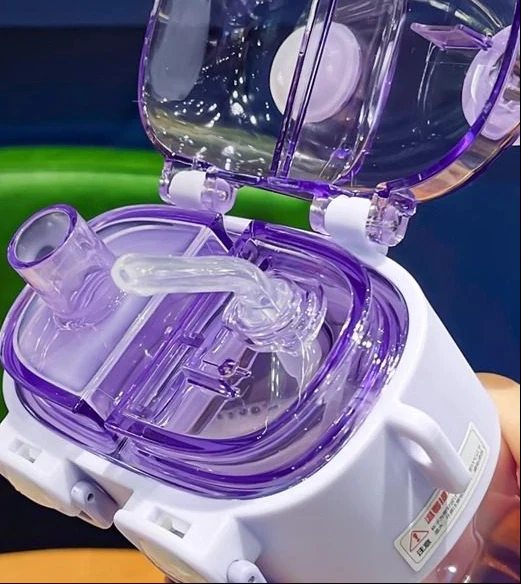 cute kawaii water bottle - Image 4