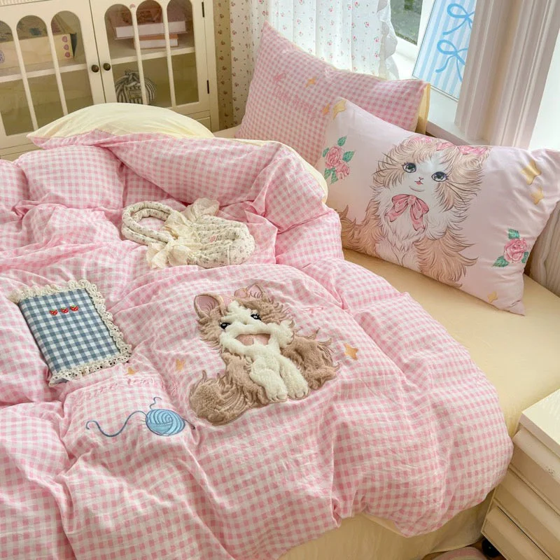 Cute Kitty Pink Gingham Bedding Set - Image 4