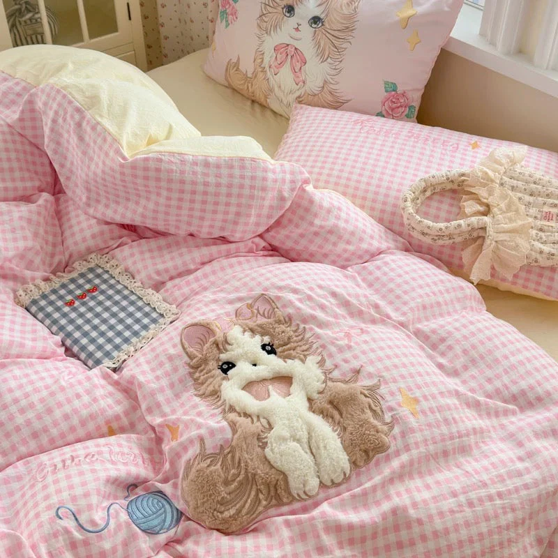 Cute Kitty Pink Gingham Bedding Set - Image 9