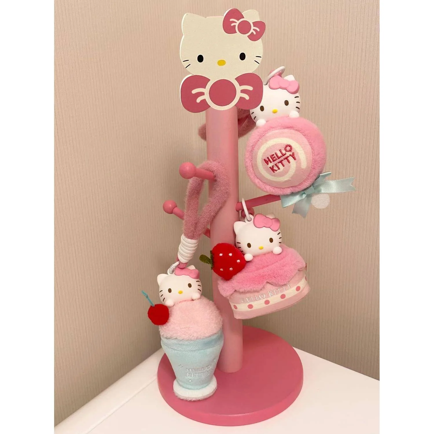 Cute kt cat storage rack