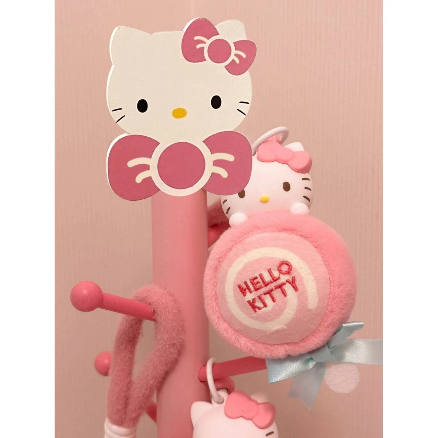 Cute kt cat storage rack - Image 5