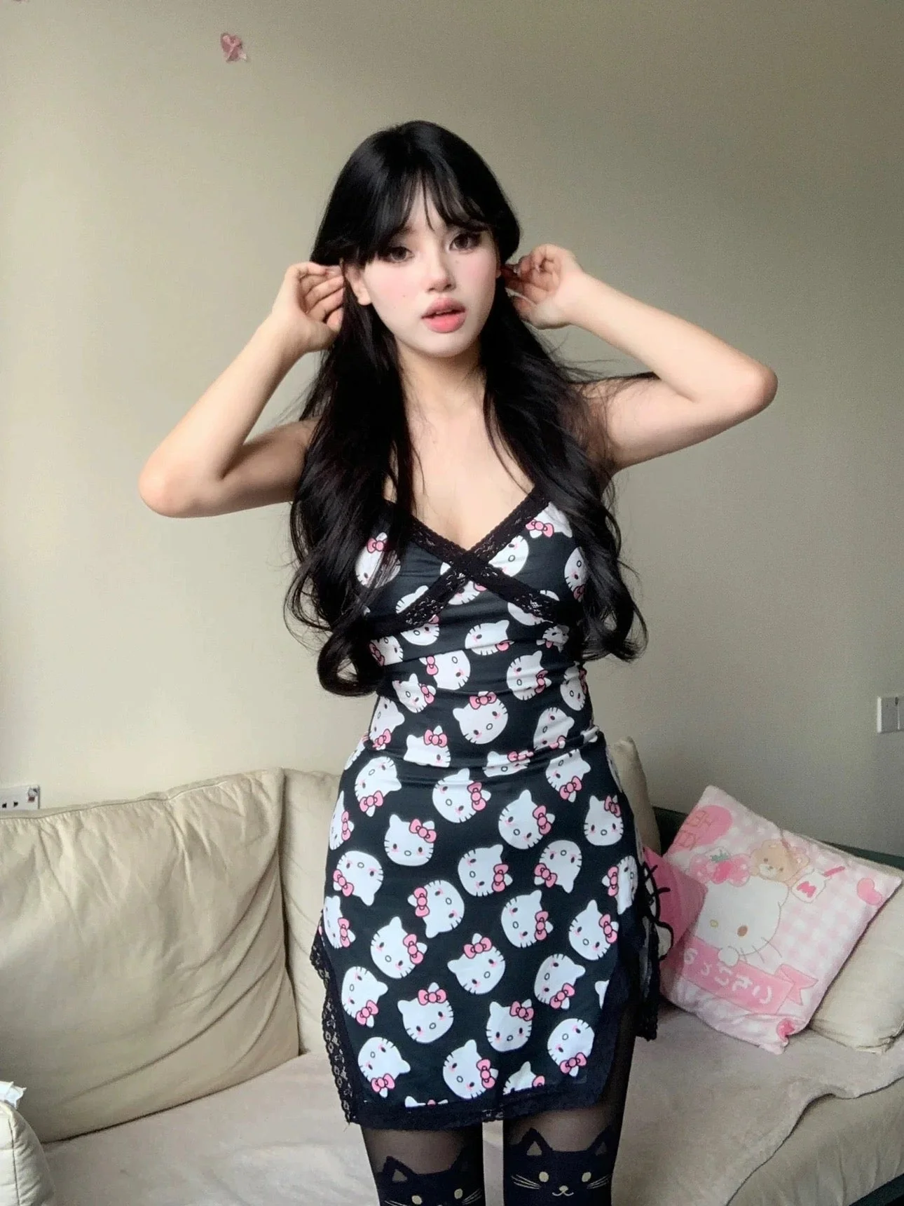 Cute strappy lace dress - Image 4
